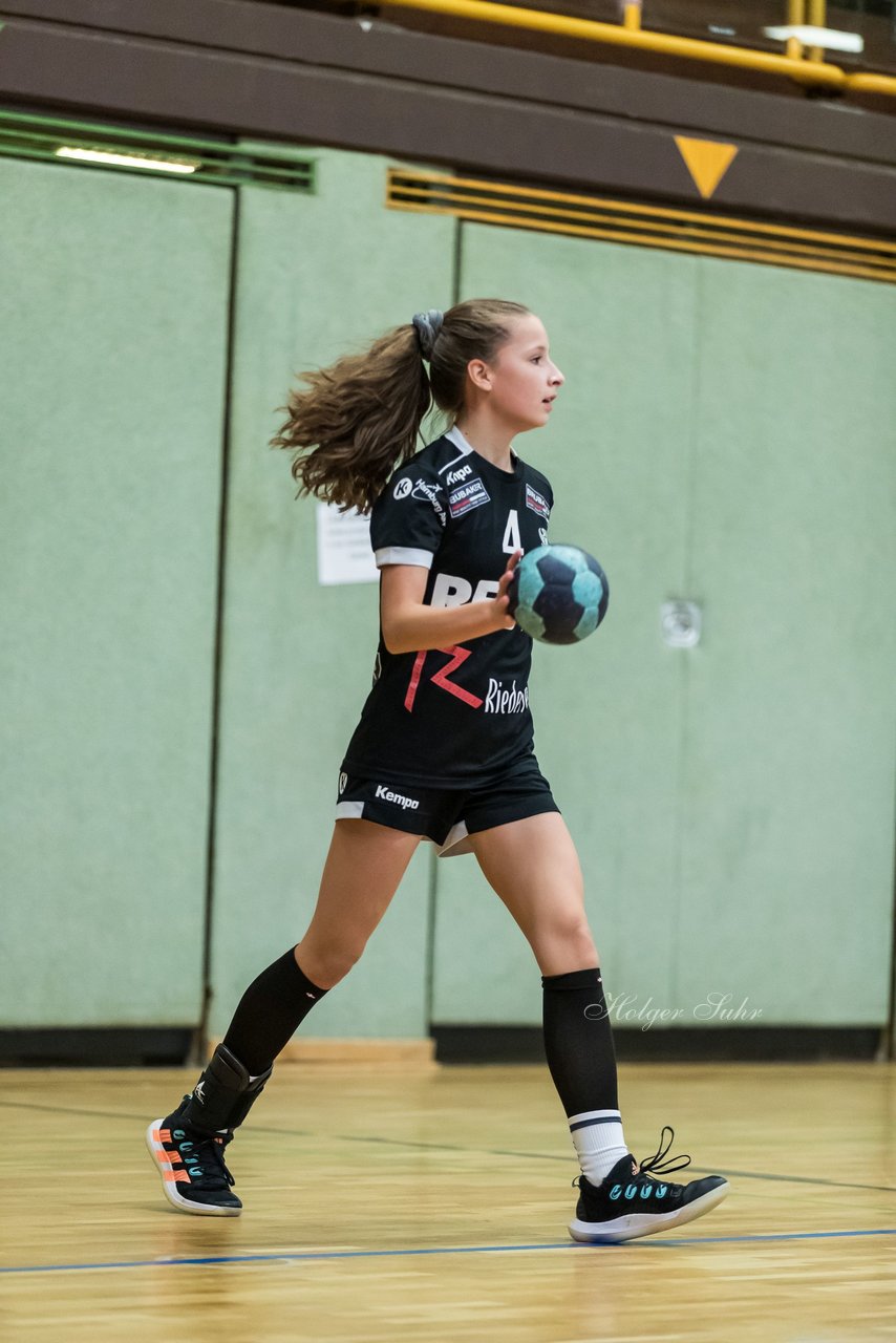 Bild 192 - wCJ SV Henstedt Ulzburg - SG HH-Nord : Ergebnis: 24:24